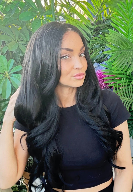 Tay 13x4 Lace Front Wig image 1