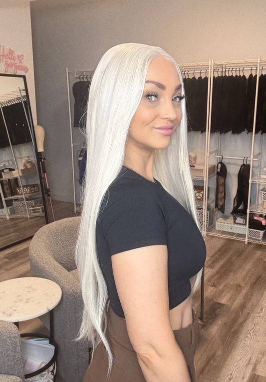 Long Bright Blonde Straight Wig