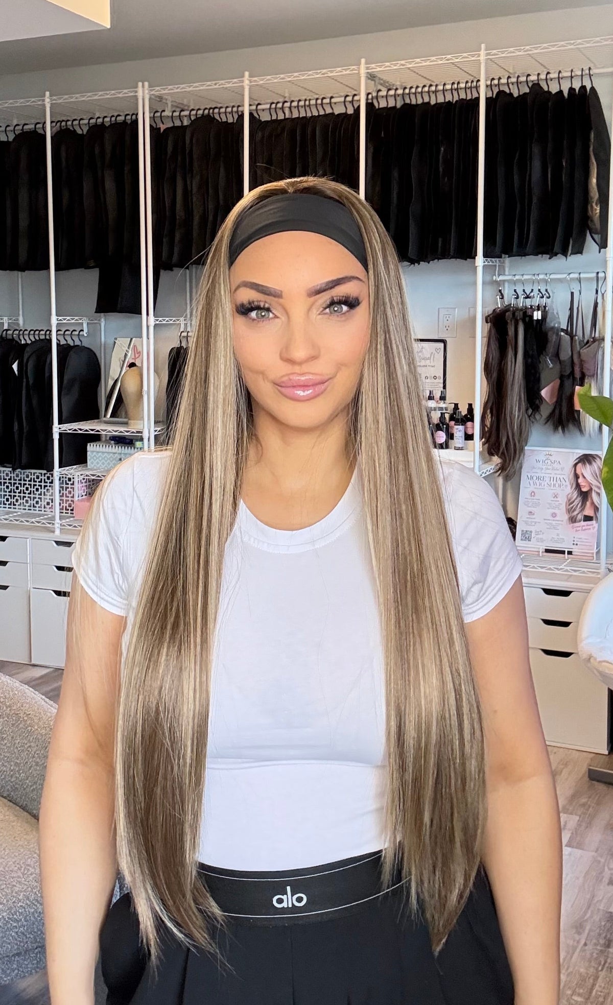 Ren 32” Blonde Brunette Tones Headband Wig | Wigs Canada