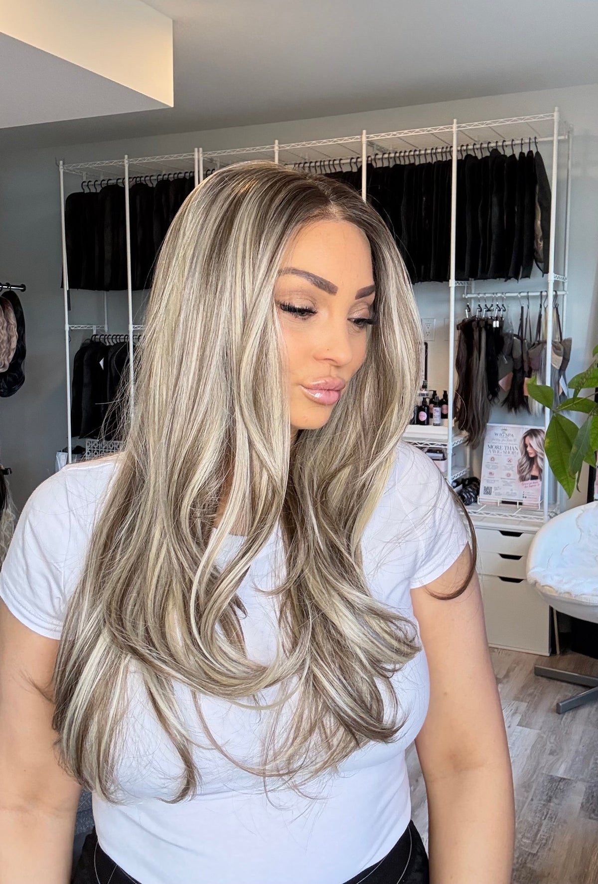 RAVENNA 26” Brunette Blonde 13x4 Lace Front Wig Canada