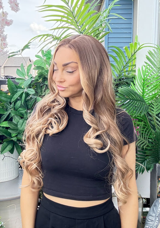 Alex - 13x4 Lace Front Wig | 26 Inches | Dimensional Blonde 13x4 Lace Front Wig image 2