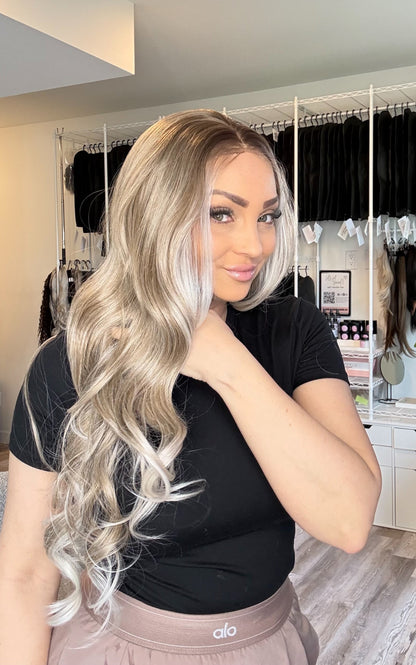 Paula – 13x4 Lace Front | 28” | Blonde with Money Piece