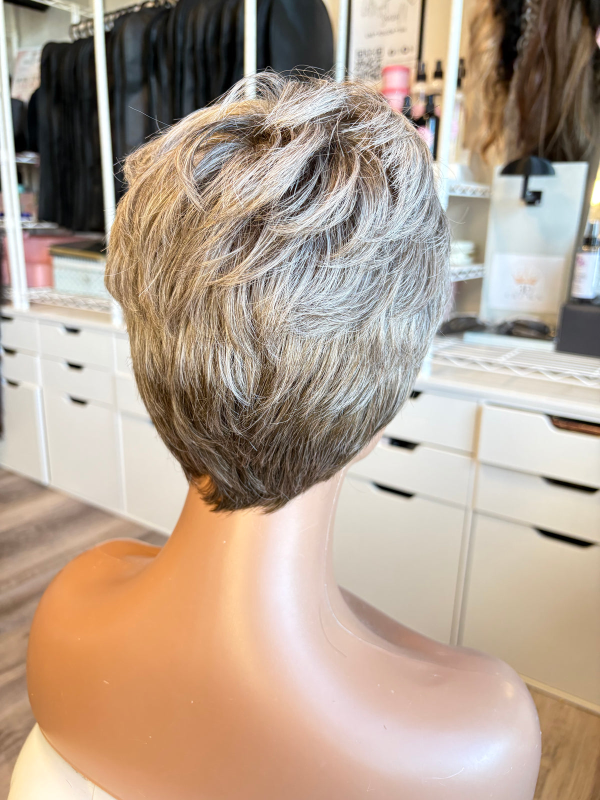 Gabor FlexLite Short Grey-Blonde Wig | The Wig Vault