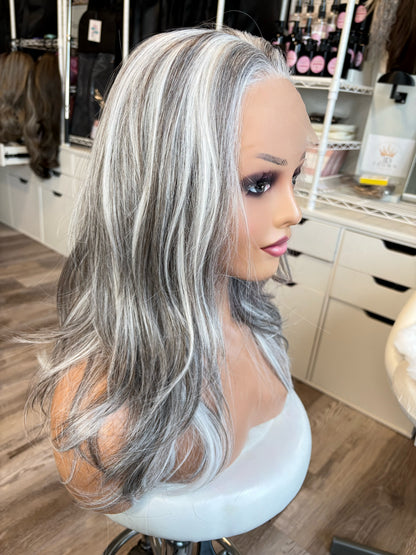 Nancy | 13×6 Transparent Lace Front Wig | Grey Mix