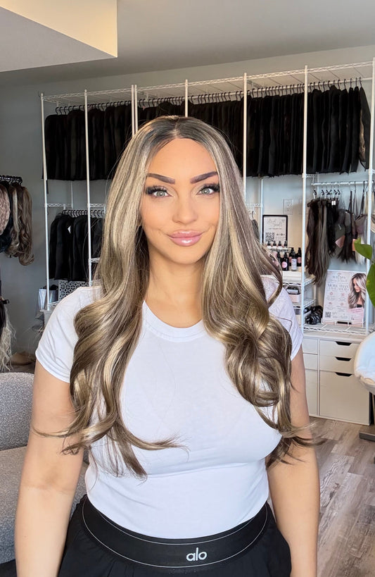 Georgia- Y-18-5 | 26” Dimensional Blonde & Brunette 13×4 French Lace Front Wig