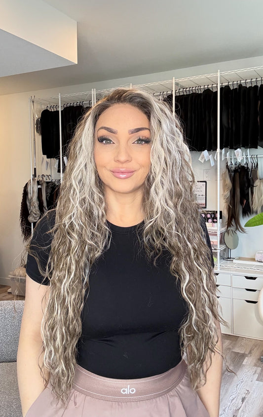 Blake Vanilla Twist – Lace Front | 28” | Soft Blonde with Lowlights