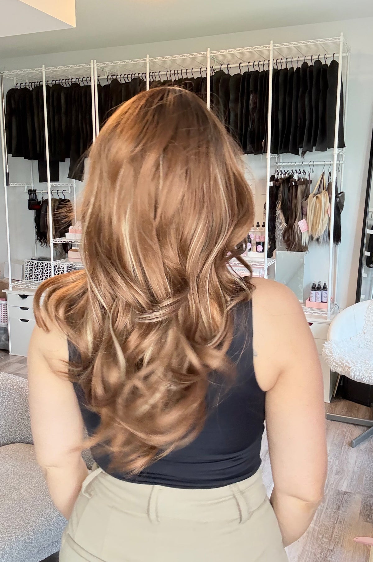 Mia Brunette Wig with Soft Waves | SWLC1261-1BR24
