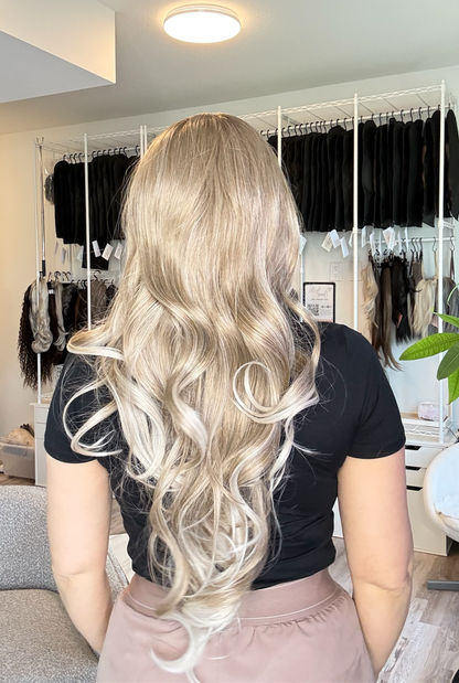 Paula – 13x4 Lace Front | 28” | Blonde with Money Piece
