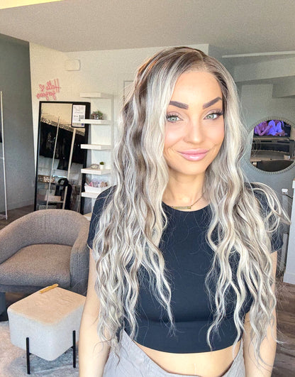 Chelsea – 13x6 Lace Front Wig | 28” | Blonde & Brown Mix image 4