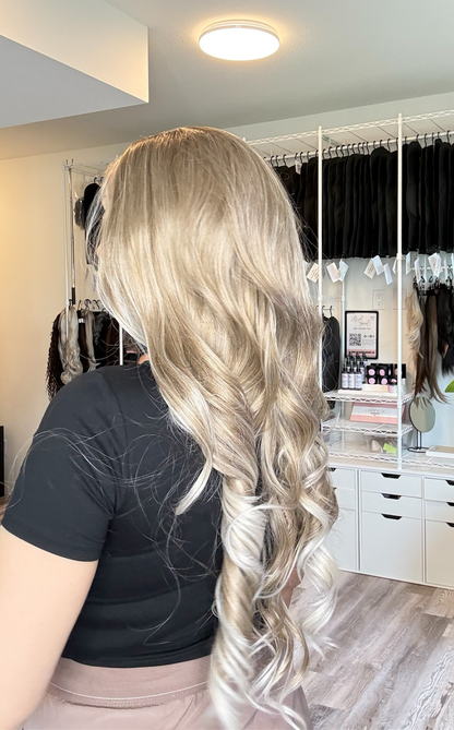 Paula – 13x4 Lace Front | 28” | Blonde with Money Piece