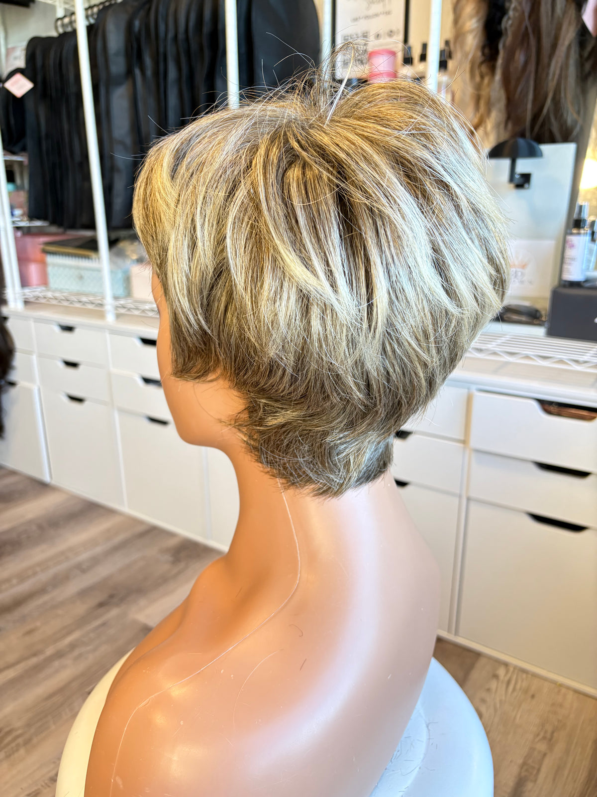 Noriko Collection Highlighted Short Wig | The Wig Vault