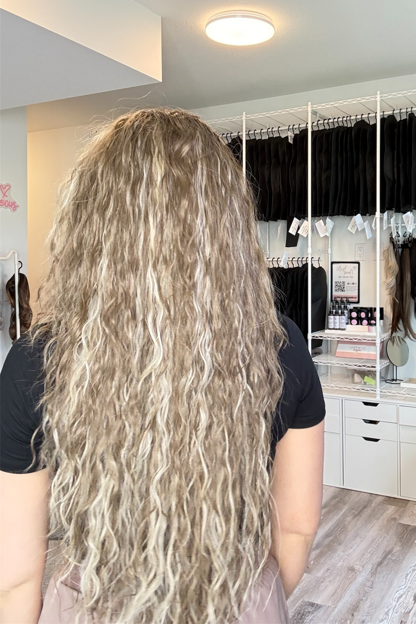Blake Vanilla Twist – Lace Front | 28” | Soft Blonde with Lowlights