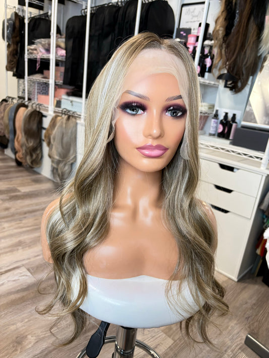 HF-14–04 | 26-Inch French Lace Front | Heat-Safe Wig