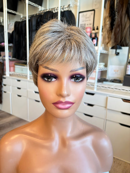 Gabor FlexLite Short Grey-Blonde Wig | The Wig Vault