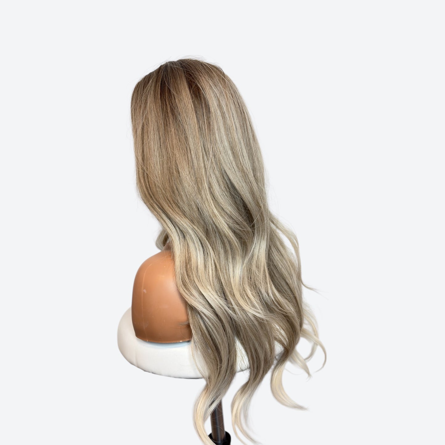Wig Vault: Style #21 | Non-Lace Wig | 24"