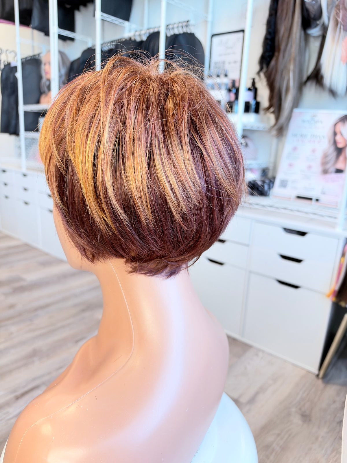 Wig Vault: “DG/ 10” - Short Brown Bob with Golden Copper Highlights | Tony of Beverly | Pre-Loved | Wigs Canada
