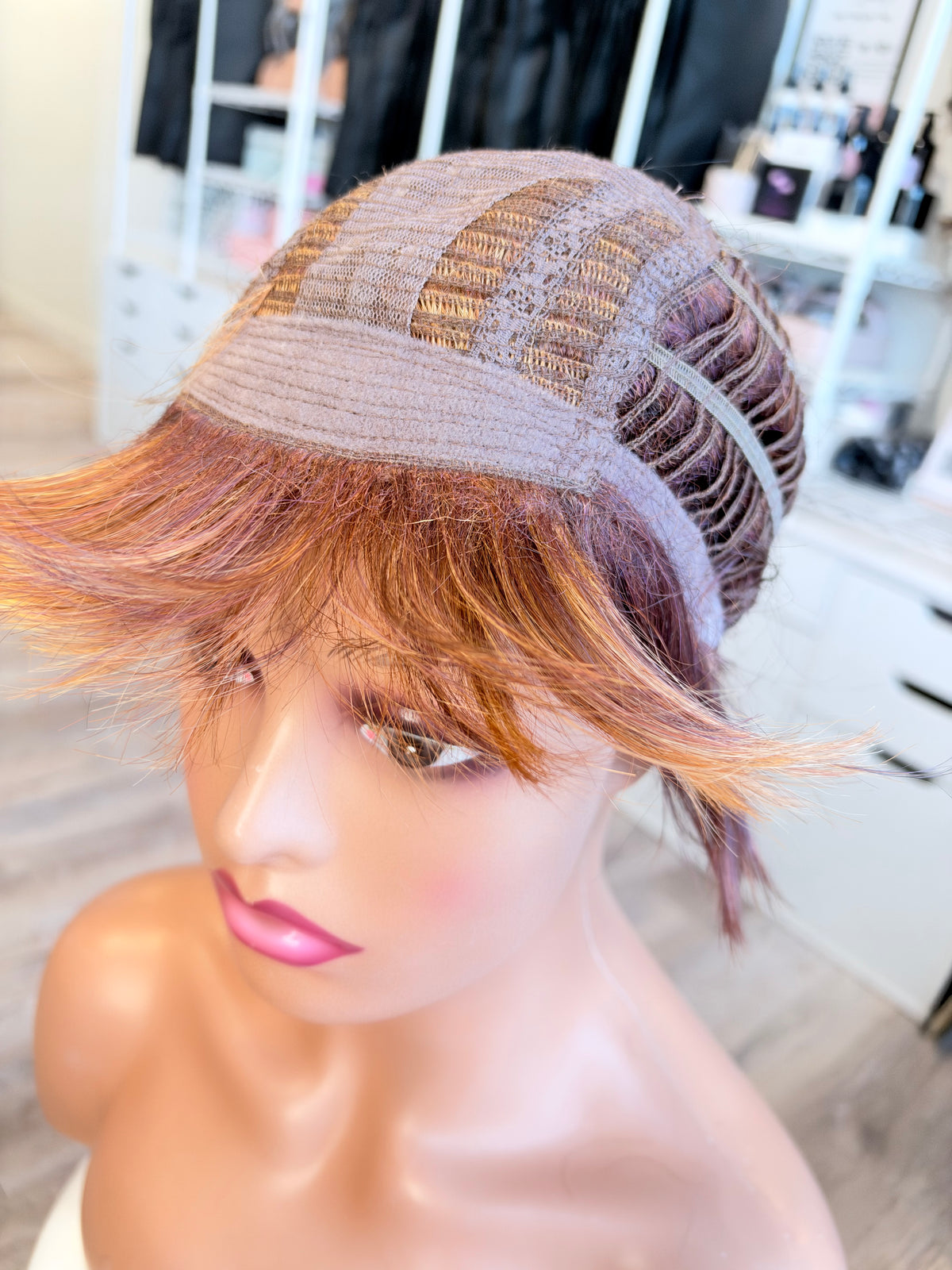 Wig Vault: “DG/ 10” - Short Brown Bob with Golden Copper Highlights | Tony of Beverly | Pre-Loved | Wigs Canada